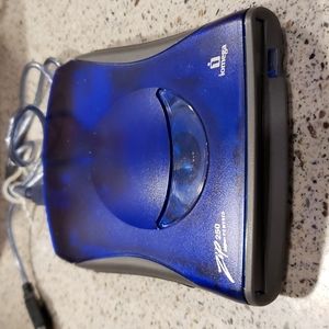 Zip 250 Driver